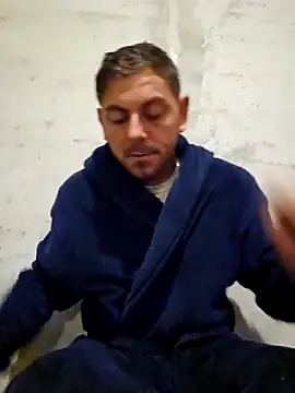 Alex-andru88 online show from October 2025 03:47:02 AM