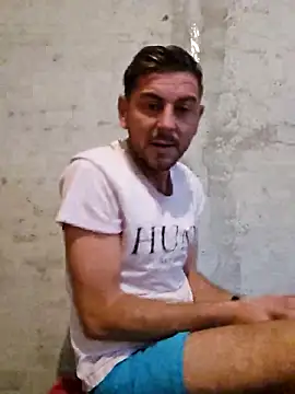 Alex-andru88 online show from November 2025 09:47:02 AM