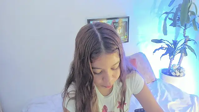 Snapshot of MafeStar777 chatting on November 2025 04:28:01 PM MafeStar777 online show from November 2025 04:28:01 PM