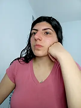 Snapshot of vamari2025 chatting on September 2025 06:07:01 PM vamari2025 online show from September 2025 06:07:01 PM