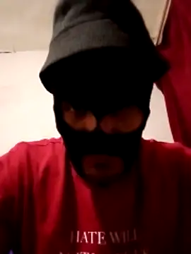 Golonzo1996 online show from November 2025 02:36:01 AM