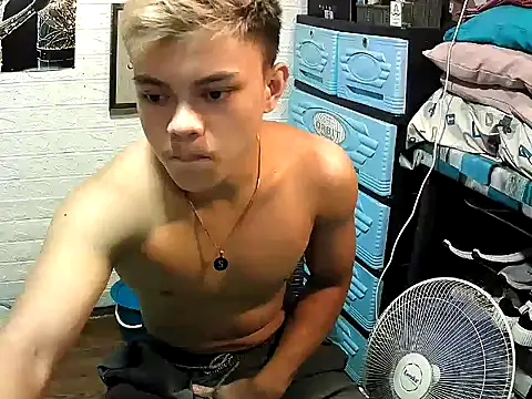 Pinoy slutcummer69 online show from November 2025 08:33:02 AM