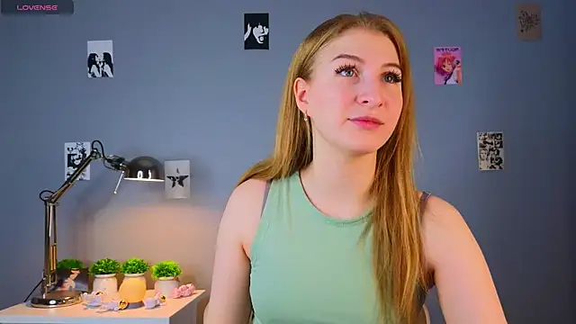 LorettaGladman online show from October 2025 04:24:02 AM