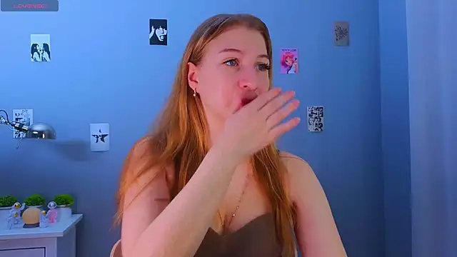 LorettaGladman online show from October 2025 04:07:02 AM