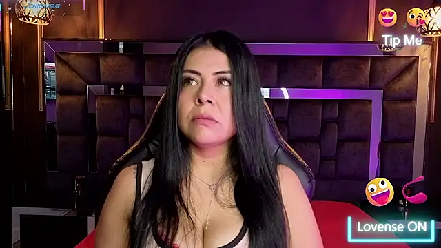 Aniajoness  online show from December 2025 03:12:02 AM