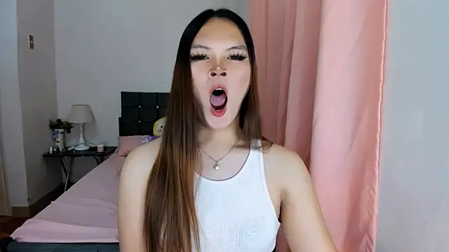 ameliamaureen online show from October 2025 02:32:02 PM