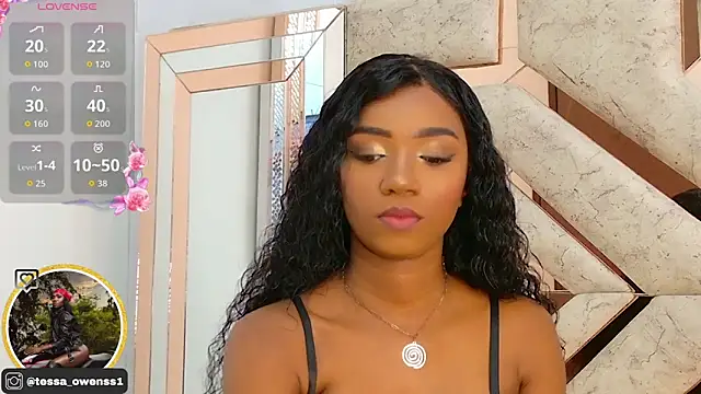 Snapshot of Tessa_Owenss chatting on October 2025 11:52:02 AM Tessa Owenss online show from October 2025 11:52:02 AM