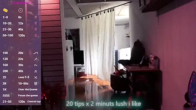 Snapshot of xinamora chatting on October 2025 04:02:02 PM xinamora online show from October 2025 04:02:02 PM