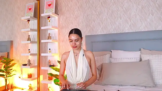 Sofy Bradd online show from June 2026 05:30:02 AM