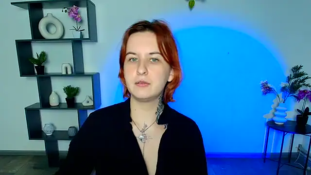 RubyHolmess online show from October 2025 06:19:02 PM