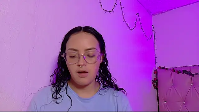 manumeow1 online show from February 2026 10:26:01 PM