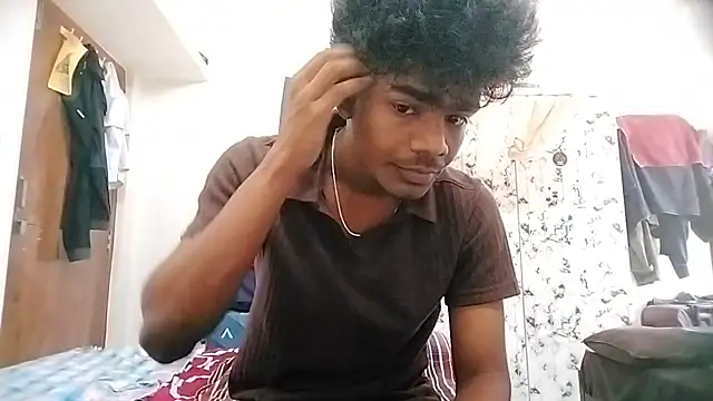 Snapshot of Rahulisagoodguy chatting on October 2025 05:48:01 AM Rahulisagoodguy online show from October 2025 05:48:01 AM