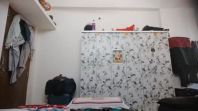 Snapshot of Rahulisagoodguy chatting on October 2025 10:59:02 AM Rahulisagoodguy online show from October 2025 10:59:02 AM