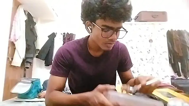 Rahulisagoodguy online show from November 2025 09:41:01 AM