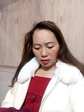 Bianly online show from November 2025 10:20:02 PM