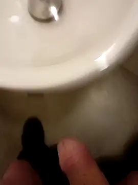 Snapshot of 69dagosto chatting on October 2025 03:58:02 AM 69dagosto online show from October 2025 03:58:02 AM