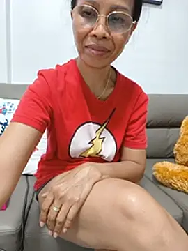 Mama Eva 1 online show from June 2026 10:17:01 AM