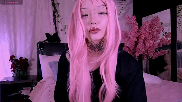 Lein Bone online show from October 2025 12:15:02 AM