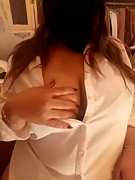 mayakhalyfaa online show from December 2025 01:14:02 AM