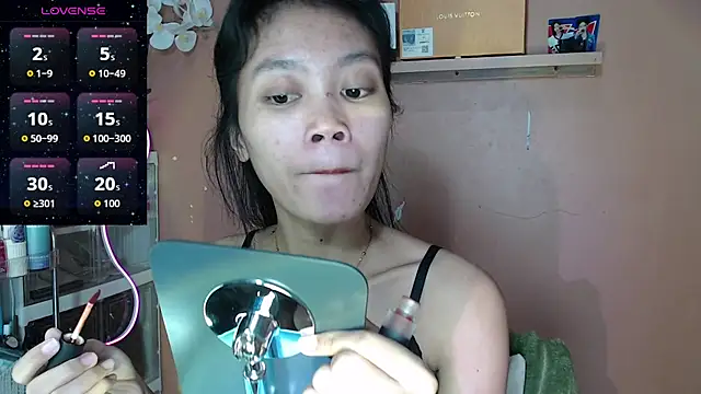 skinny gracie online show from March 2026 01:50:02 PM