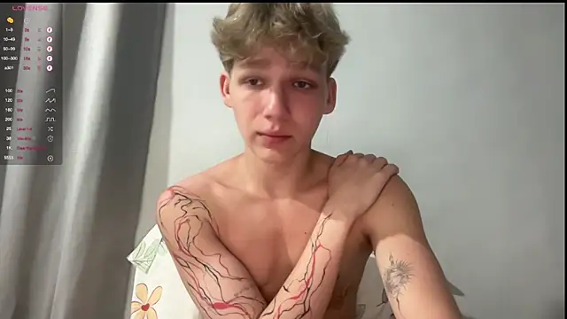 walter cute online show from February 2026 06:53:01 PM