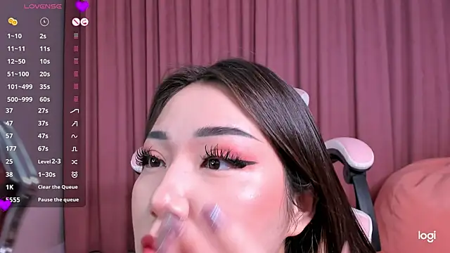 Snapshot of Momo_Ayase_ chatting on November 2025 02:44:01 PM Momo Ayase online show from November 2025 02:44:01 PM