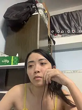Snapshot of Minee1202 chatting on September 2025 07:10:02 AM Minee1202 online show from September 2025 07:10:02 AM
