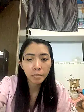 Snapshot of Minee1202 chatting on October 2025 04:40:01 AM Minee1202 online show from October 2025 04:40:01 AM