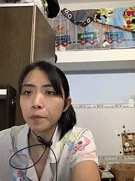 Snapshot of Minee1202 chatting on October 2025 07:41:01 AM Minee1202 online show from October 2025 07:41:01 AM