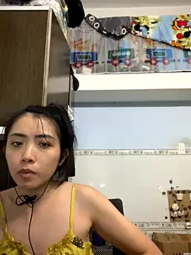 Snapshot of Minee1202 chatting on October 2025 07:53:02 AM Minee1202 online show from October 2025 07:53:02 AM