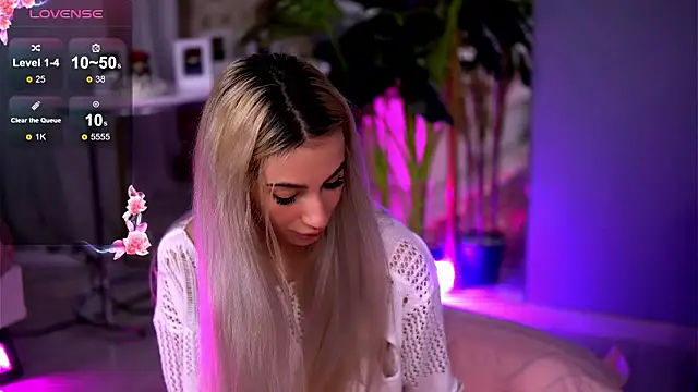 AwaLynch online show from March 2026 04:29:01 AM