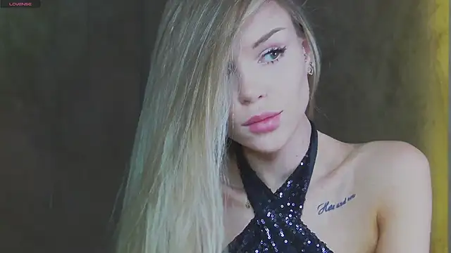 MarilynNova online show from June 2026 04:04:02 AM