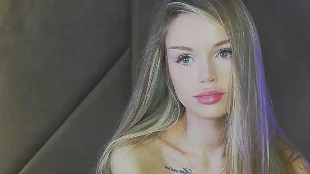 MarilynNova online show from July 2026 04:52:02 AM