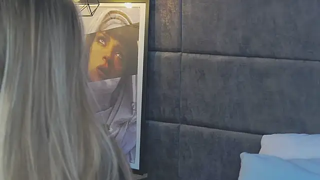 MarilynNova online show from July 2026 06:16:01 AM