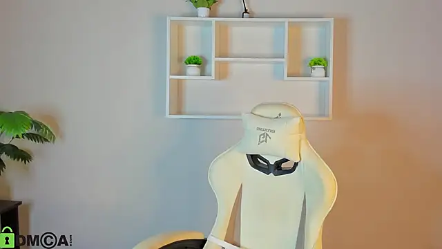 Allice Cox online show from October 2025 01:17:02 AM