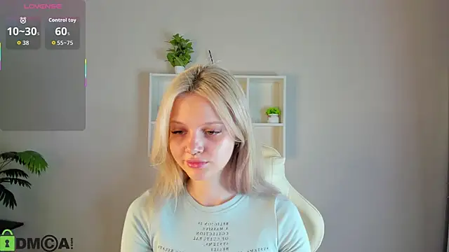 Allice Cox online show from October 2025 01:13:02 AM