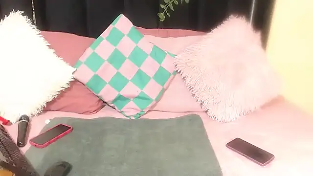 AmazingDarkDoll online show from November 2025 04:06:01 PM