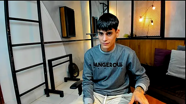 Dani mc1 online show from November 2025 11:54:01 AM