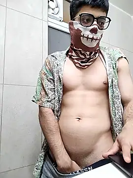 Snapshot of mrmasseur06 chatting on July 2026 06:51:02 PM mrmasseur06 online show from July 2026 06:51:02 PM
