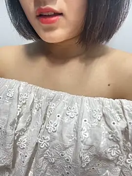 Snapshot of Xuka119 chatting on September 2025 02:11:01 AM Xuka119 online show from September 2025 02:11:01 AM