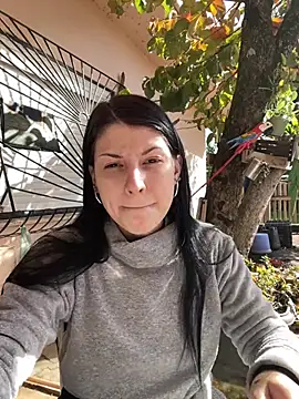 Snapshot of Privad_ravenna chatting on June 2026 03:22:01 PM Privad ravenna online show from June 2026 03:22:01 PM