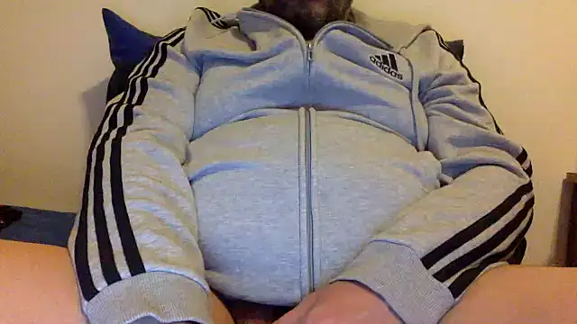 Snapshot of steve669_hot chatting on February 2026 10:19:01 PM steve669 hot online show from February 2026 10:19:01 PM