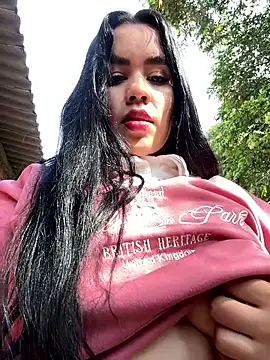 laure torres online show from February 2026 01:52:02 PM