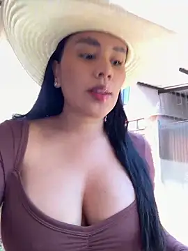 laure torres online show from February 2026 02:57:01 PM