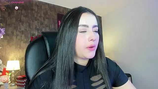 Snapshot of marian__stone chatting on December 2025 06:56:02 PM marian stone online show from December 2025 06:56:02 PM