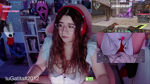 Pink girl0n online show from October 2025 09:30:01 PM