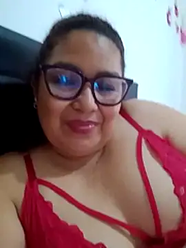 ladytropical1 online show from June 2026 04:33:01 PM