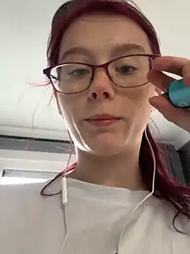 raen001 online show from November 2025 09:09:01 AM