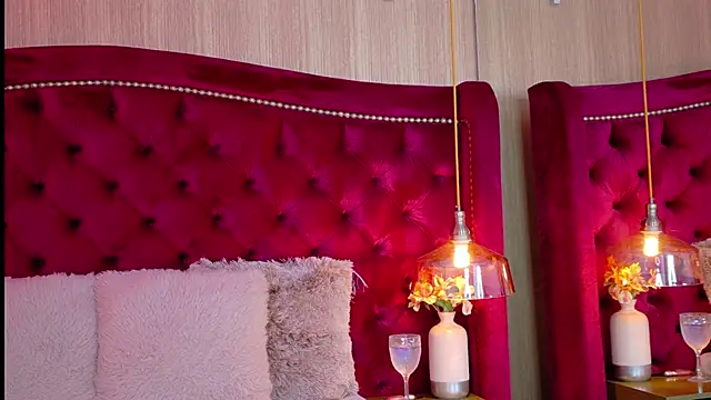 ZaraGold online show from February 2026 11:05:02 PM