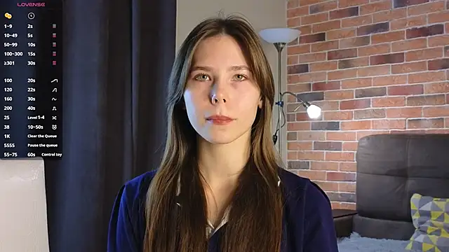 EmiliDen online show from September 2025 08:14:01 PM